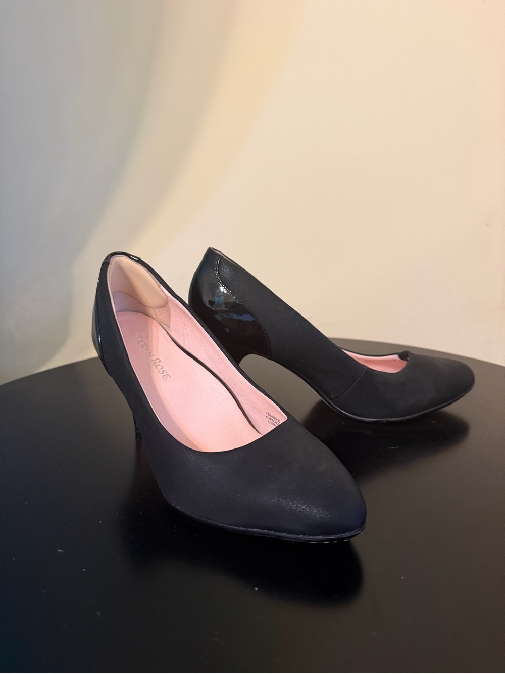 Taryn Rose Black Women's Classic Pumps